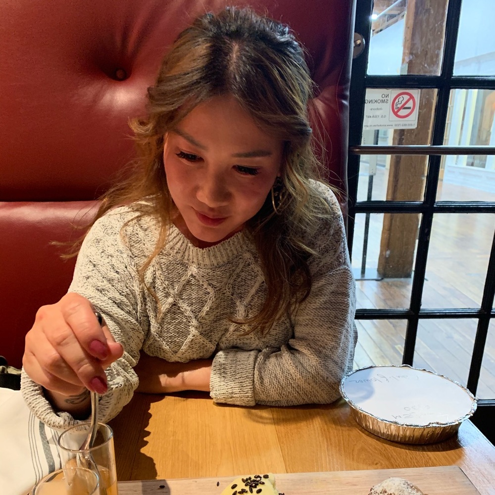 Meet your Posher, Khanh